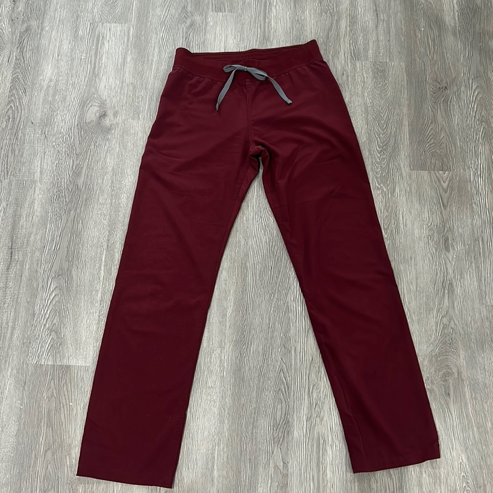 Figs Livingston Scrub Pants. Size small tall. Used but in good condition
